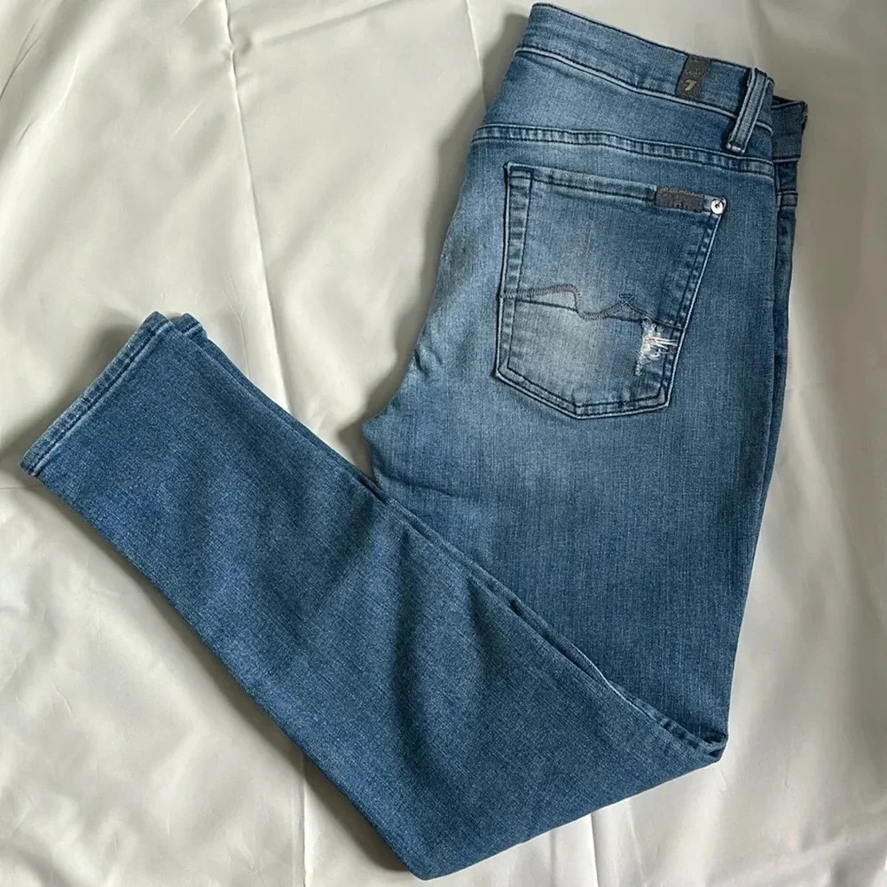 7 FOR ALL MANKIND Skinny Light Blue Stretch Mid-Rise Denim Jeans, Size 28